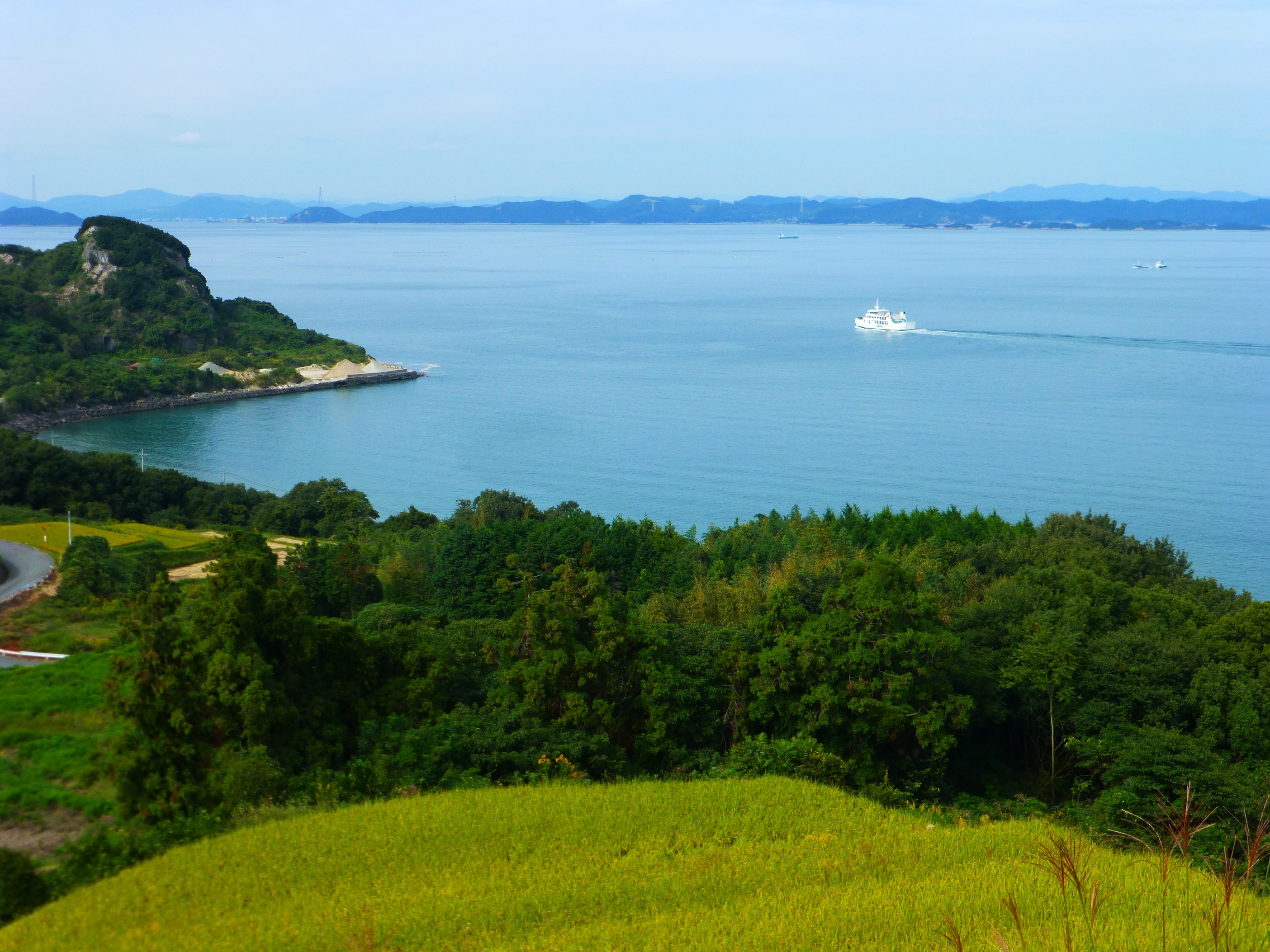 豊島の海